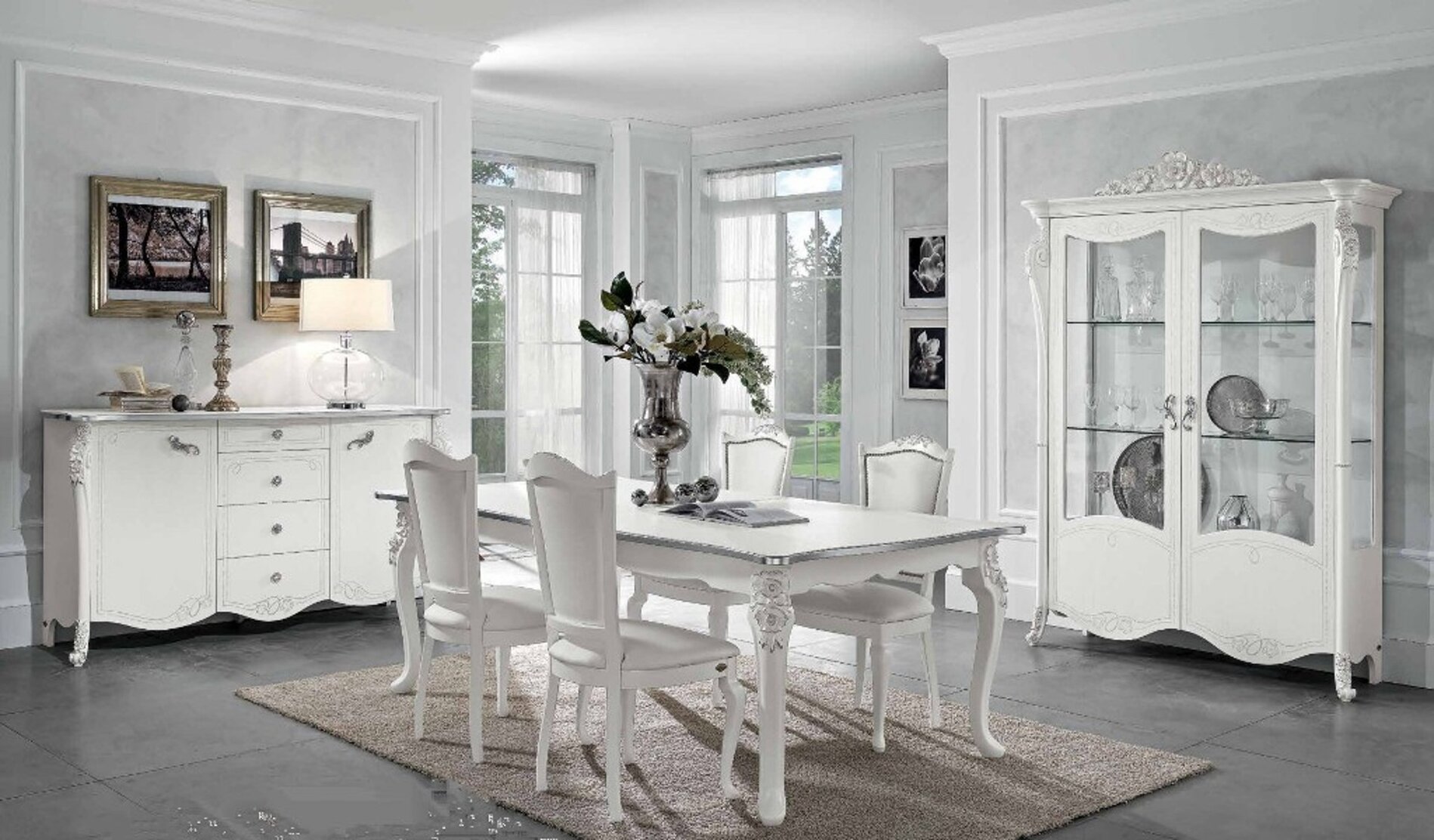 sala da pranzo viola